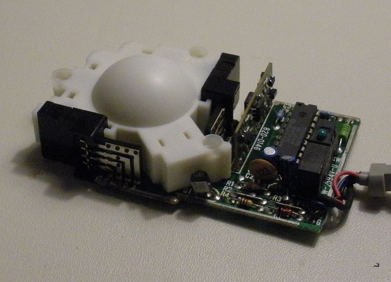 ADB mouse circuit board